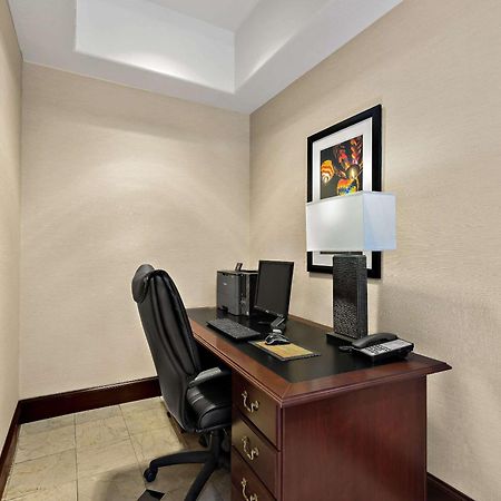 Comfort Inn & Suites Airport Convention Center RenoReno  Kültér fotó