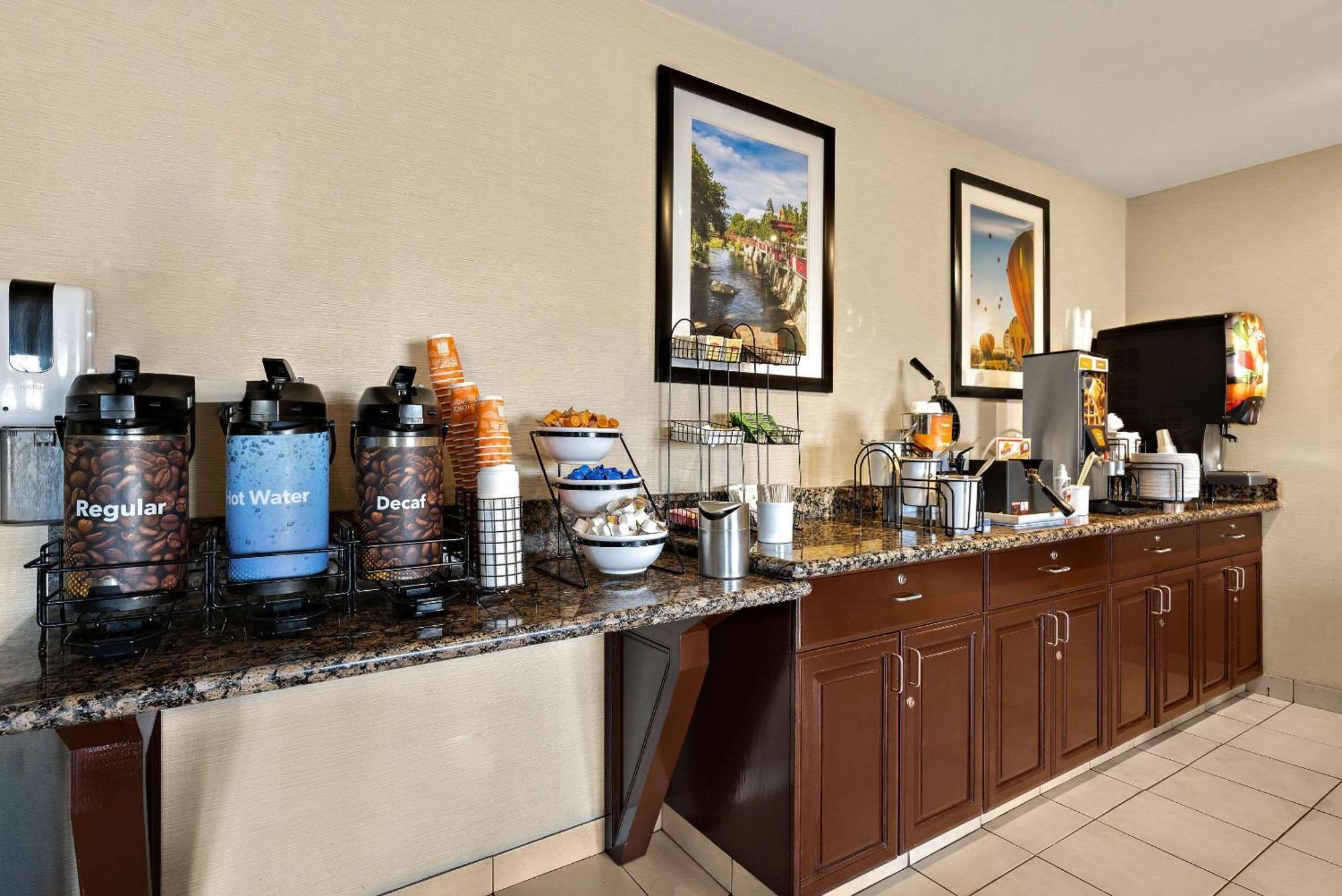 Comfort Inn & Suites Airport Convention Center RenoReno  Kültér fotó