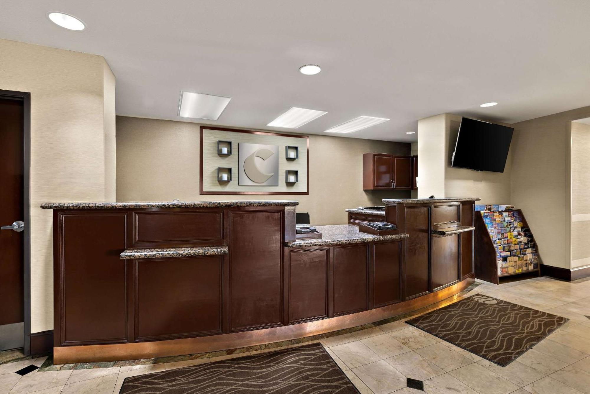 Comfort Inn & Suites Airport Convention Center RenoReno  Kültér fotó